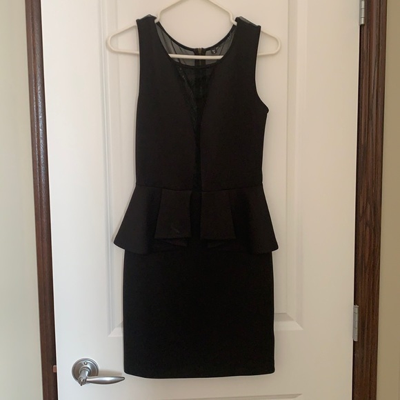 GUESS BLACK DRESS - size medium - Picture 1 of 8